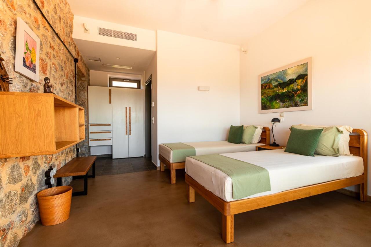 Zen Rocks Resort Kalianeika Экстерьер фото