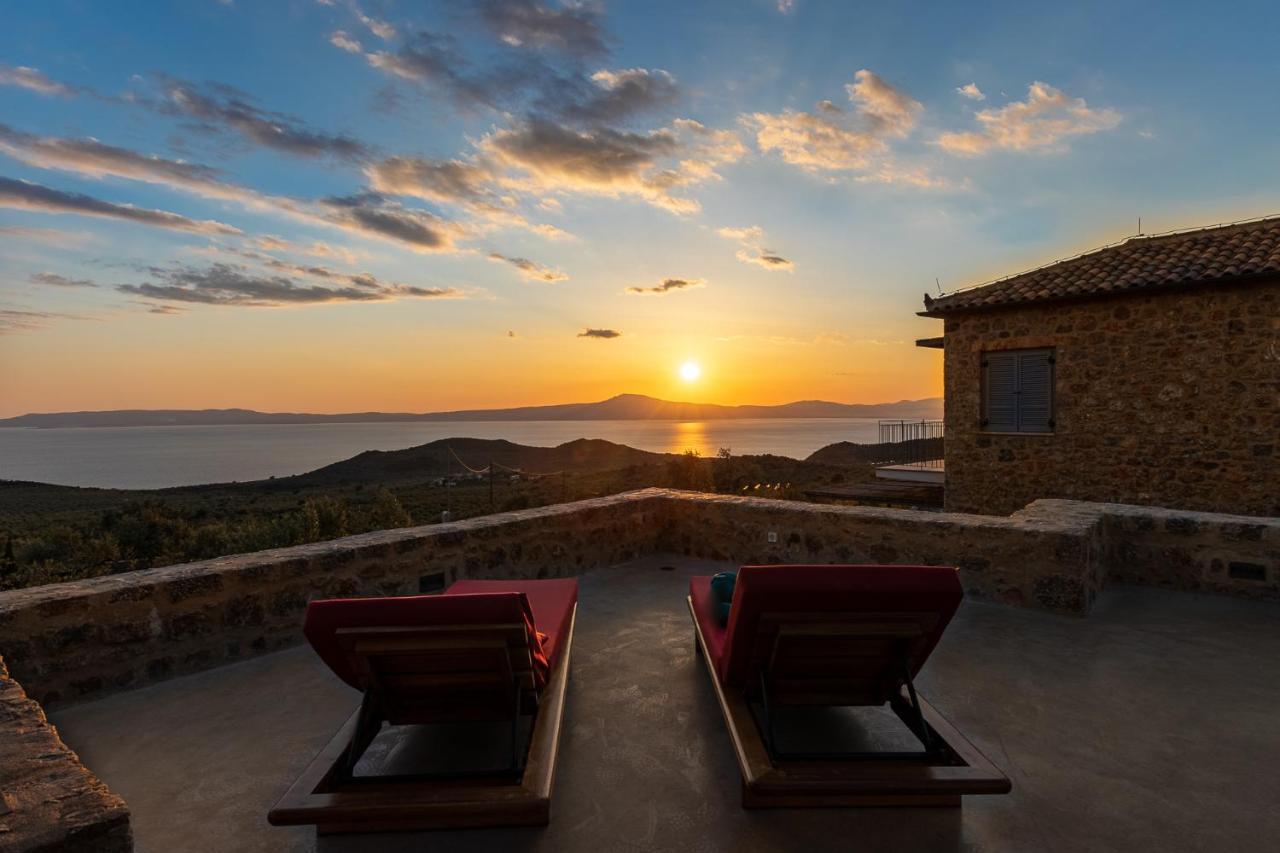 Zen Rocks Resort Kalianeika Экстерьер фото