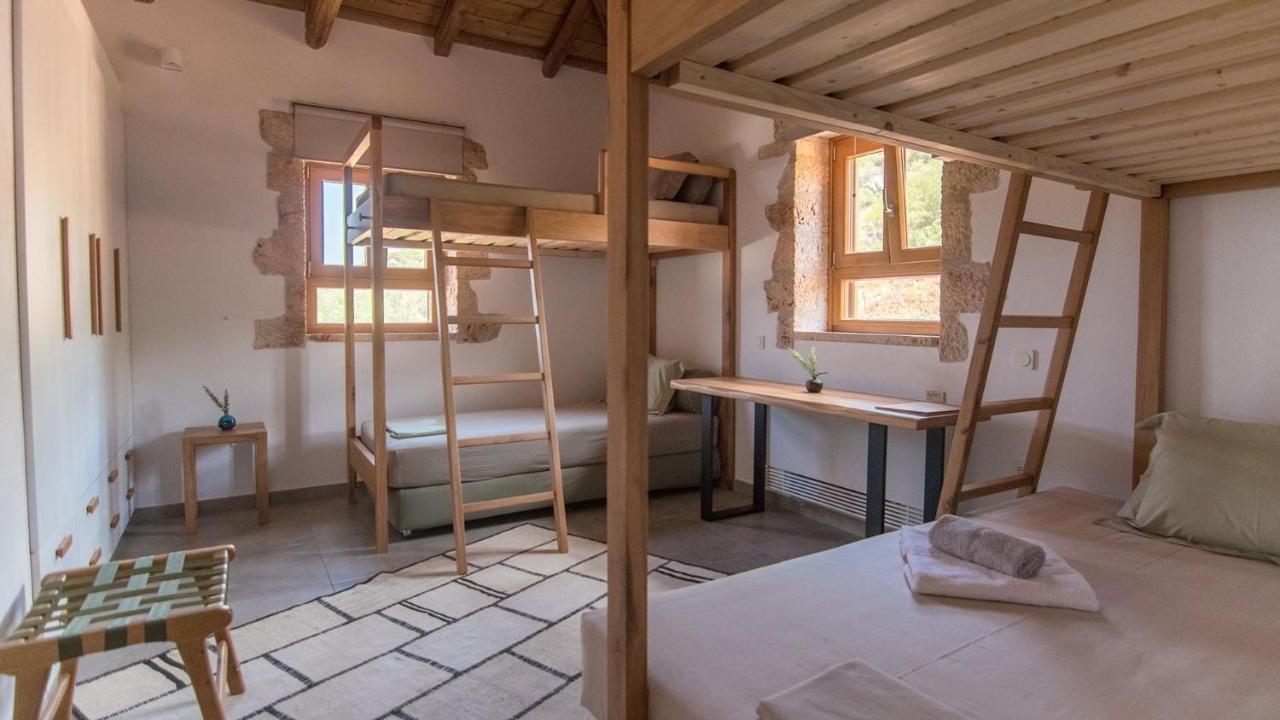 Zen Rocks Resort Kalianeika Экстерьер фото