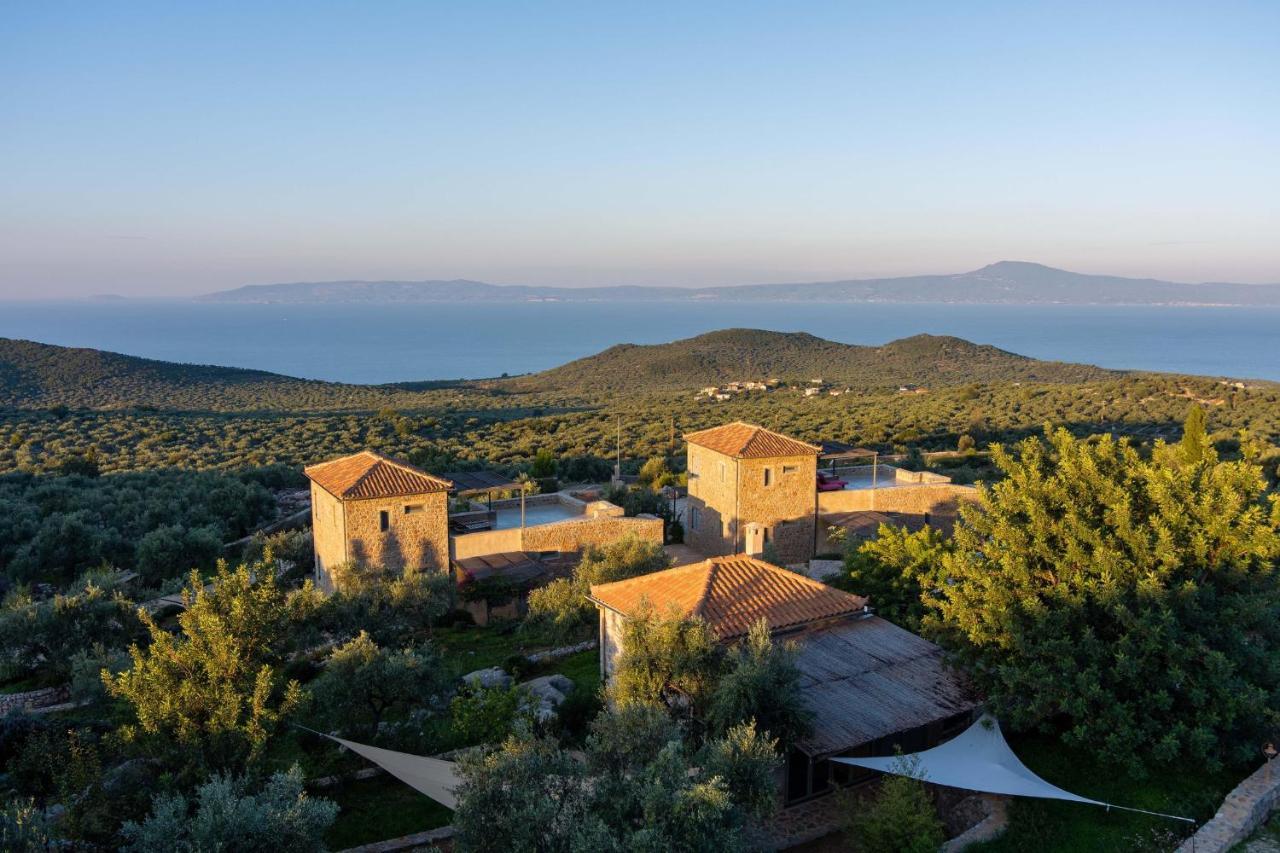 Zen Rocks Resort Kalianeika Экстерьер фото