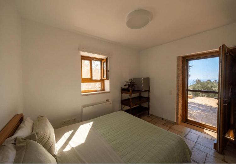 Zen Rocks Resort Kalianeika Экстерьер фото