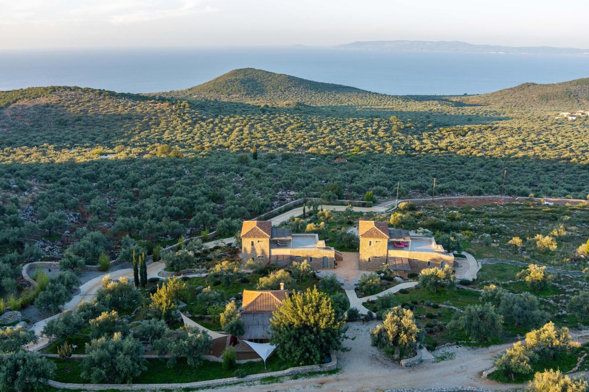 Zen Rocks Resort Kalianeika Экстерьер фото